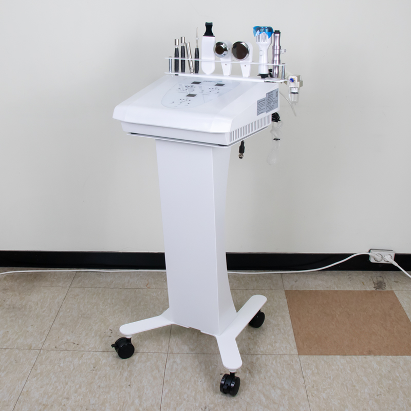 ��ǰ�̹���